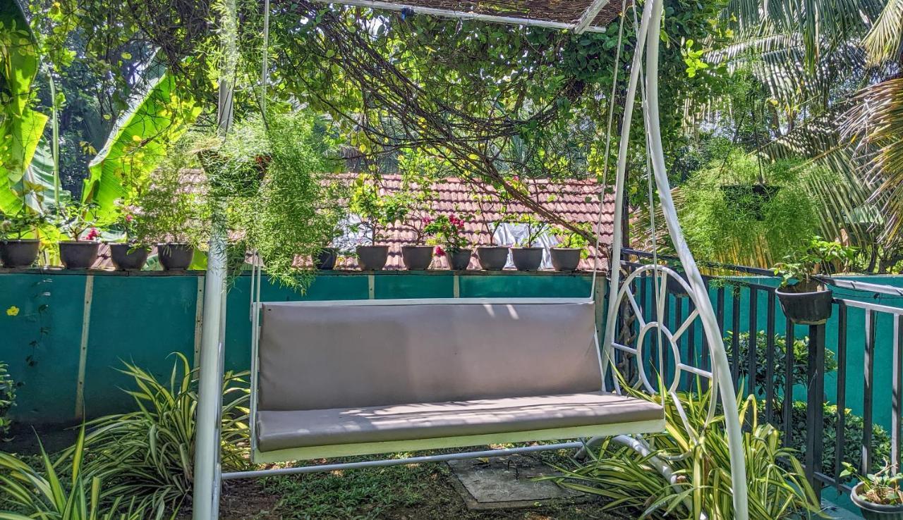 Yala Golden Wild Bed and Breakfast Tissamaharama Buitenkant foto