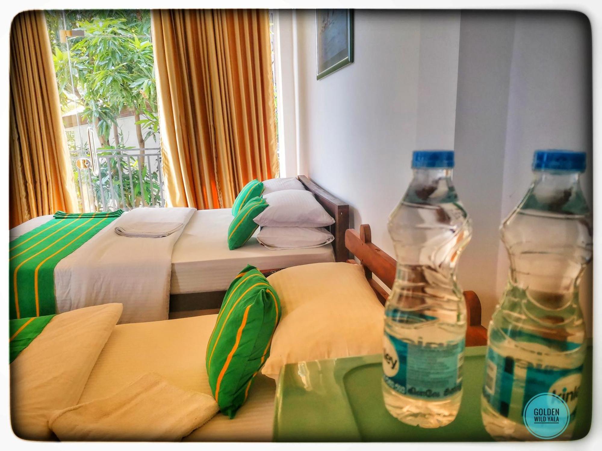 Yala Golden Wild Bed and Breakfast Tissamaharama Buitenkant foto